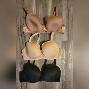 Bali Underwire Smoothfit Bras: 40C